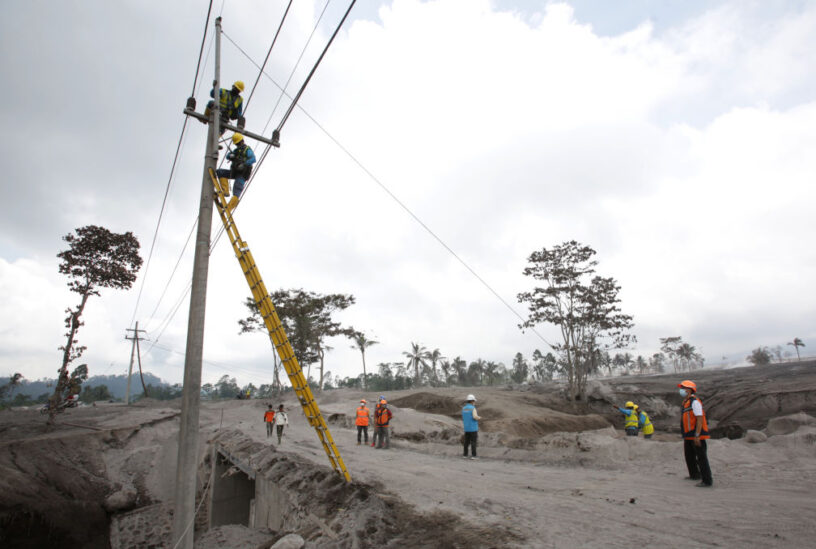Repair Of Electricity Due To Mount Semeru Eruption