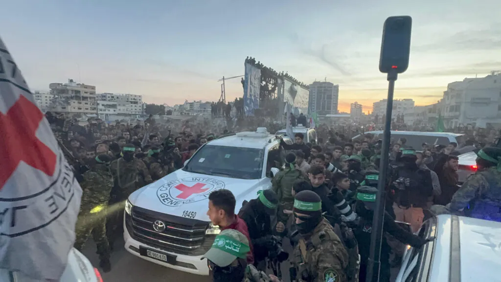 Al-Qassam Brigades hands over 3 Israeli captives to Red Cross
