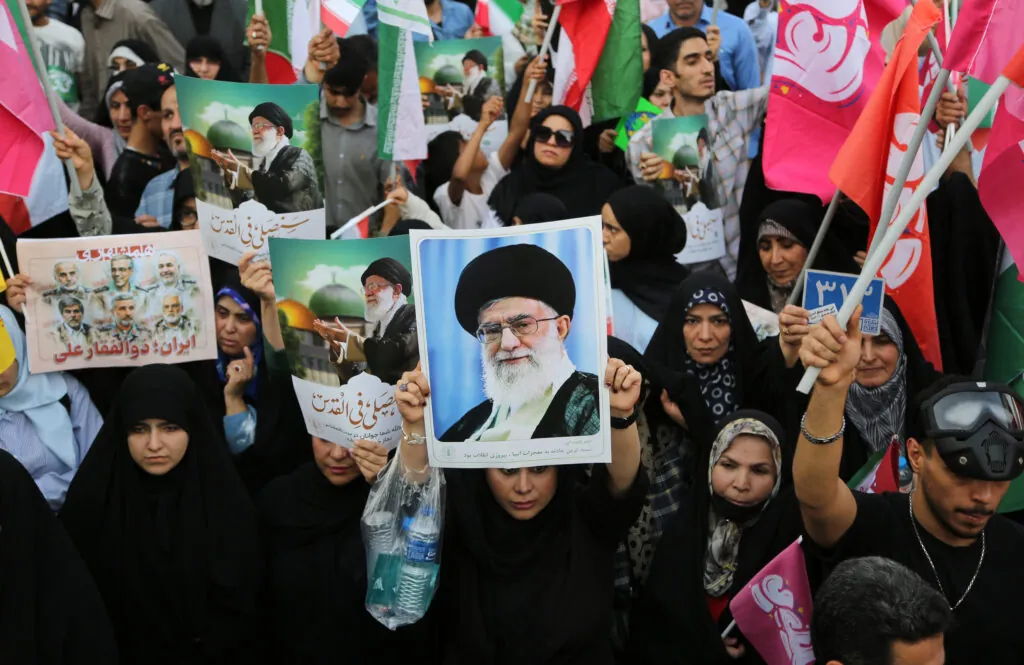 Protest in Tehran against Israel’s attacks on Iran