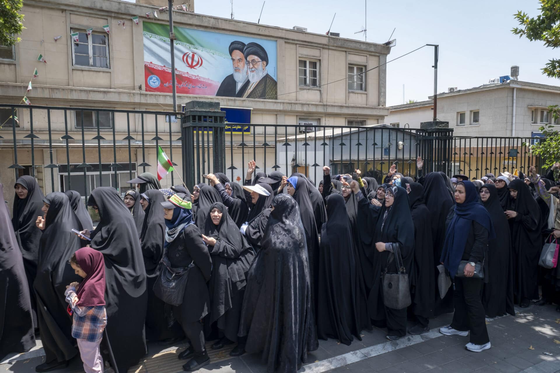 Real-Time Analysis: Ali, Grandson of Khomeini, Has Clearest Path to Succession