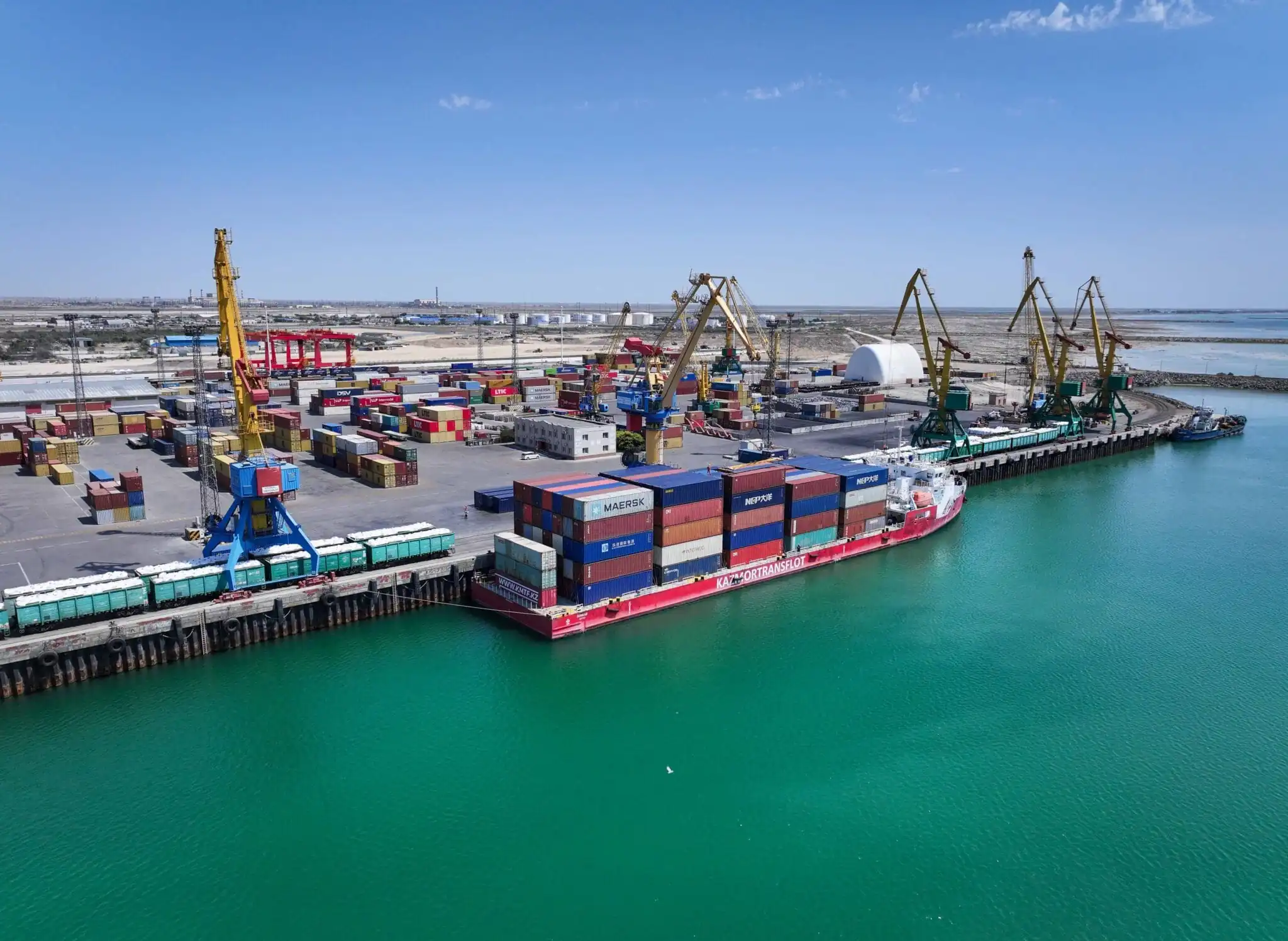 KAZAKHSTAN-AKTAU-PORT