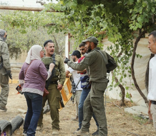 Settlers-Attack-Farmers-Near-Hebron