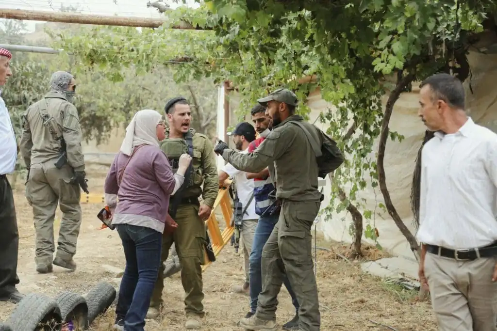 Settlers-Attack-Farmers-Near-Hebron