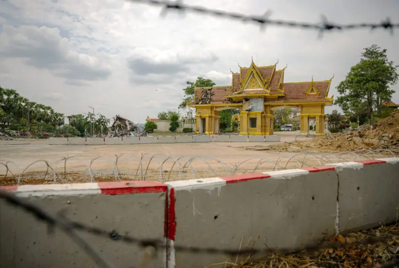 Thai Military Escorts Journalists To Abandoned Scam Centre