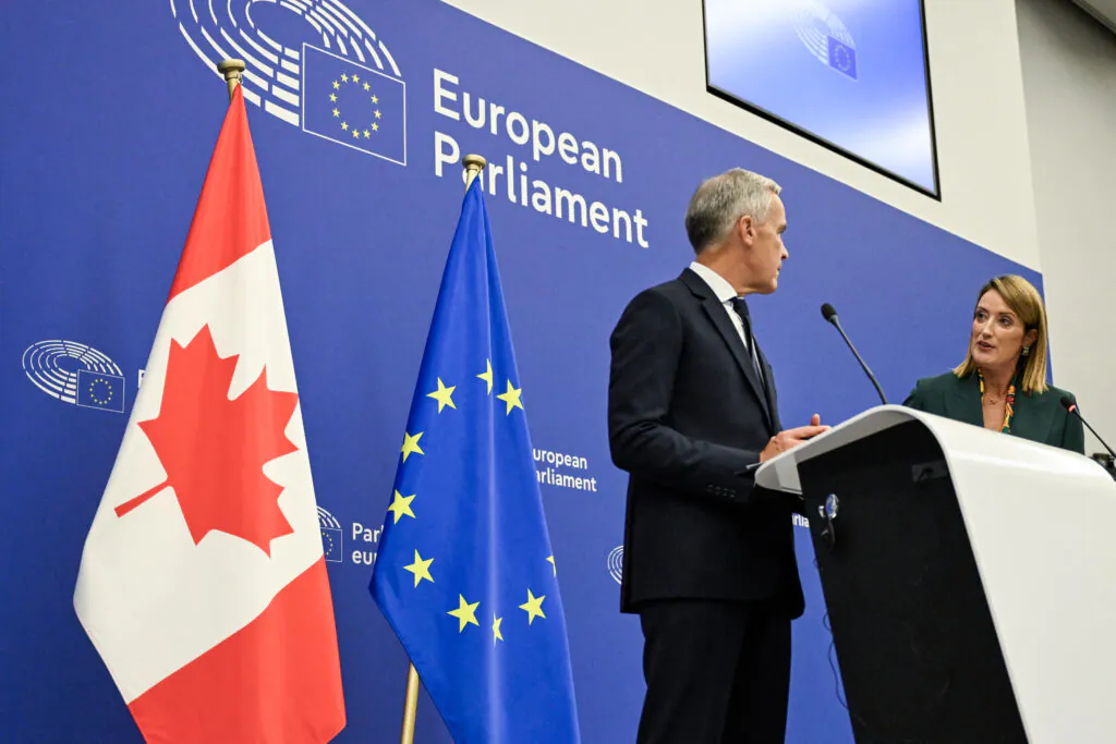 FRANCE-EU-CANADA-PARLIAMENT