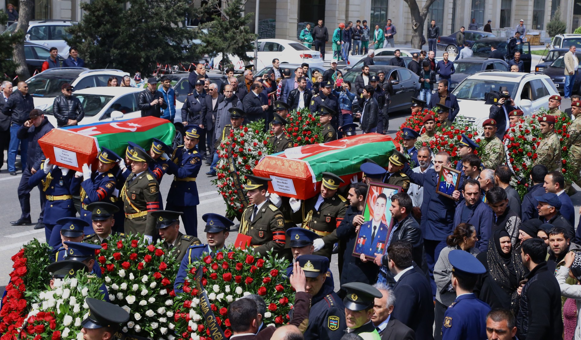 Funeral held for Azerbaijan soldiers in Baku