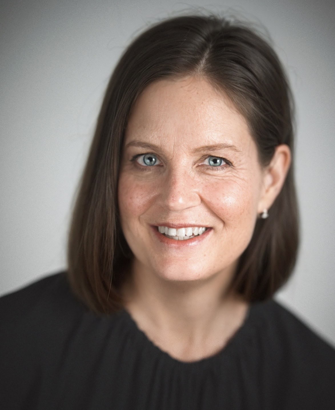 Dr. Jacqui True